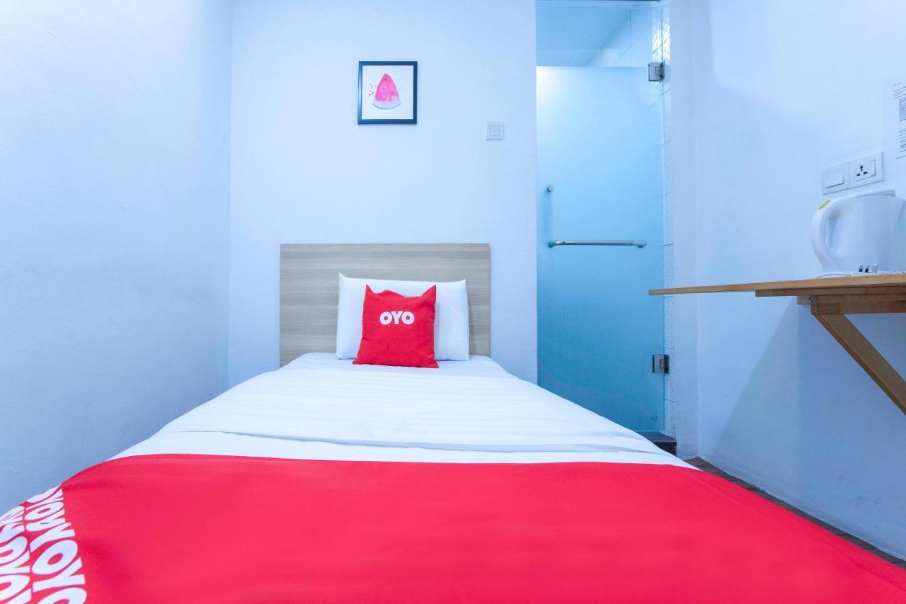 Oyo 90403 North City Hotel 新山 外观 照片